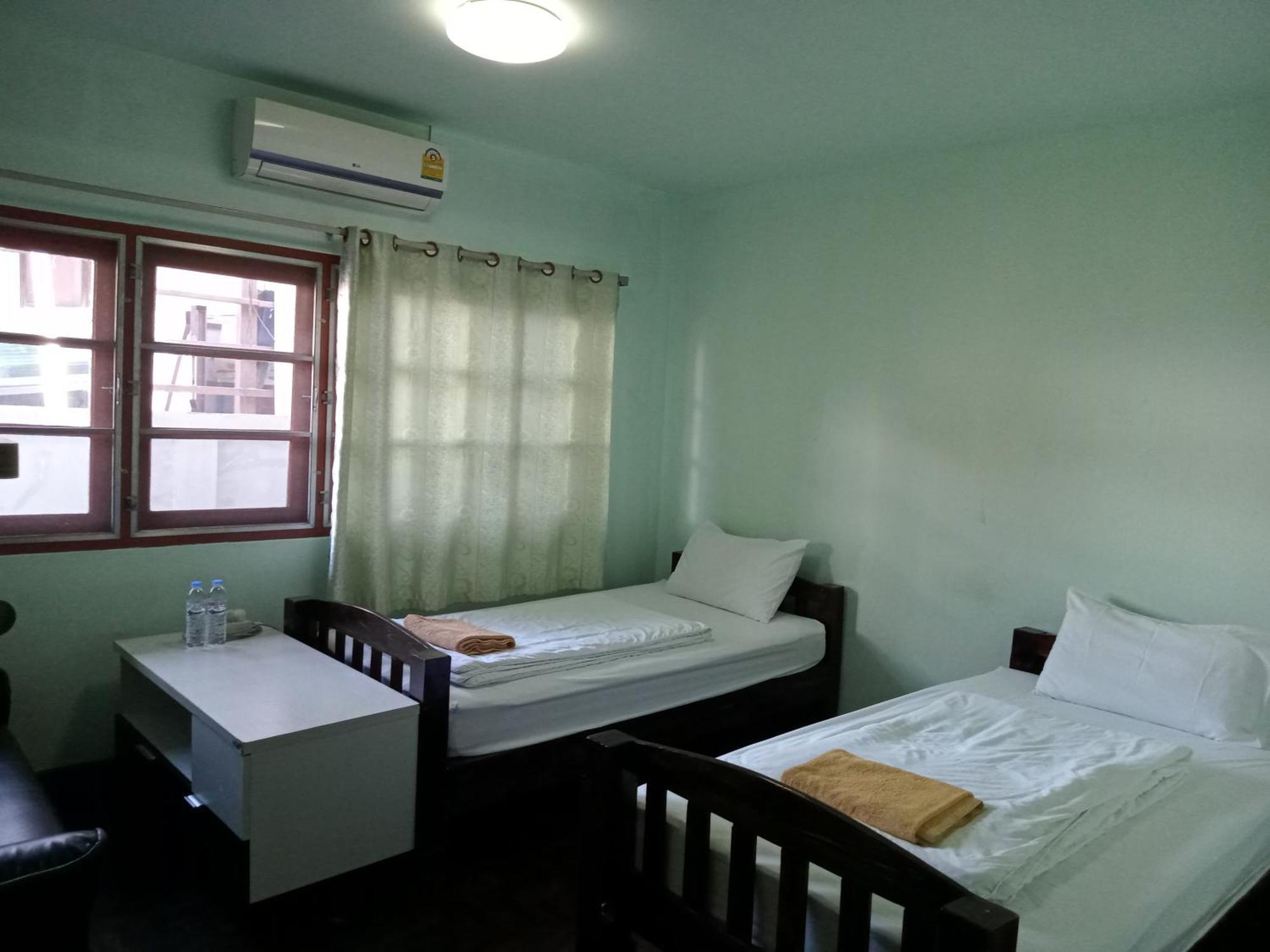Sakura House Vandrerhjem Chiang Mai Eksteriør bilde