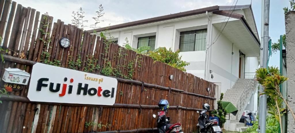 Sakura House Vandrerhjem Chiang Mai Eksteriør bilde