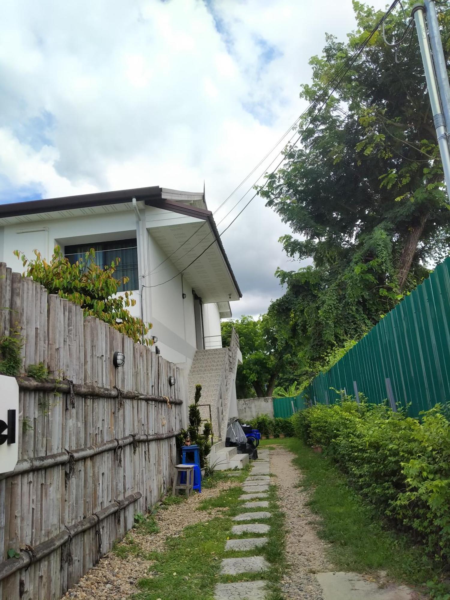 Sakura House Vandrerhjem Chiang Mai Eksteriør bilde